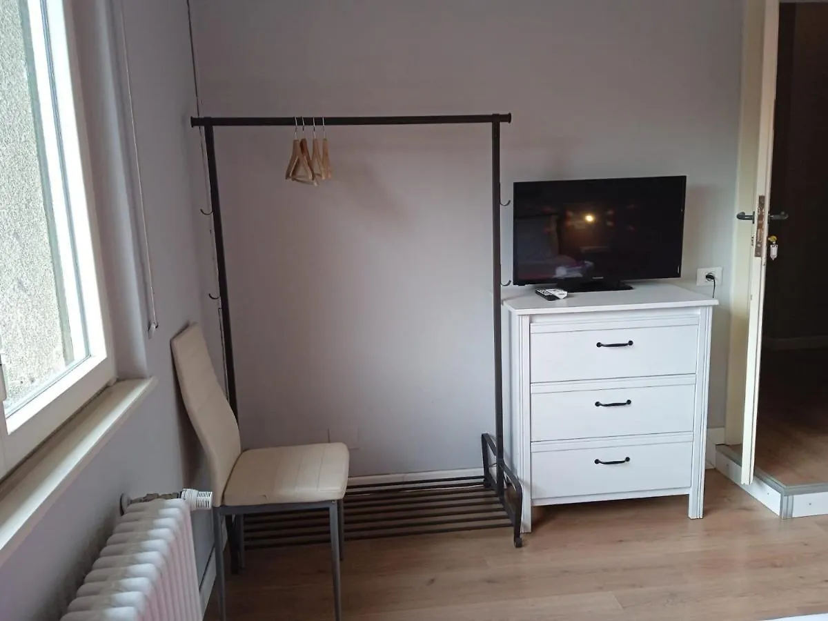Gira Guest House Como Italy