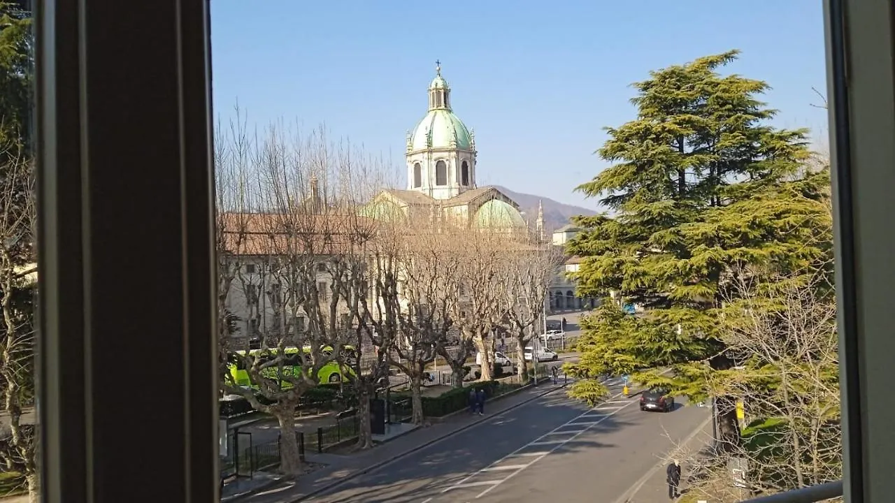 Gira Guest House Como Italy